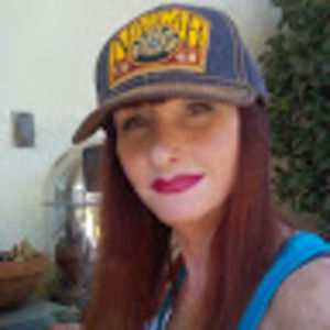 Meet your Posher, Melanie